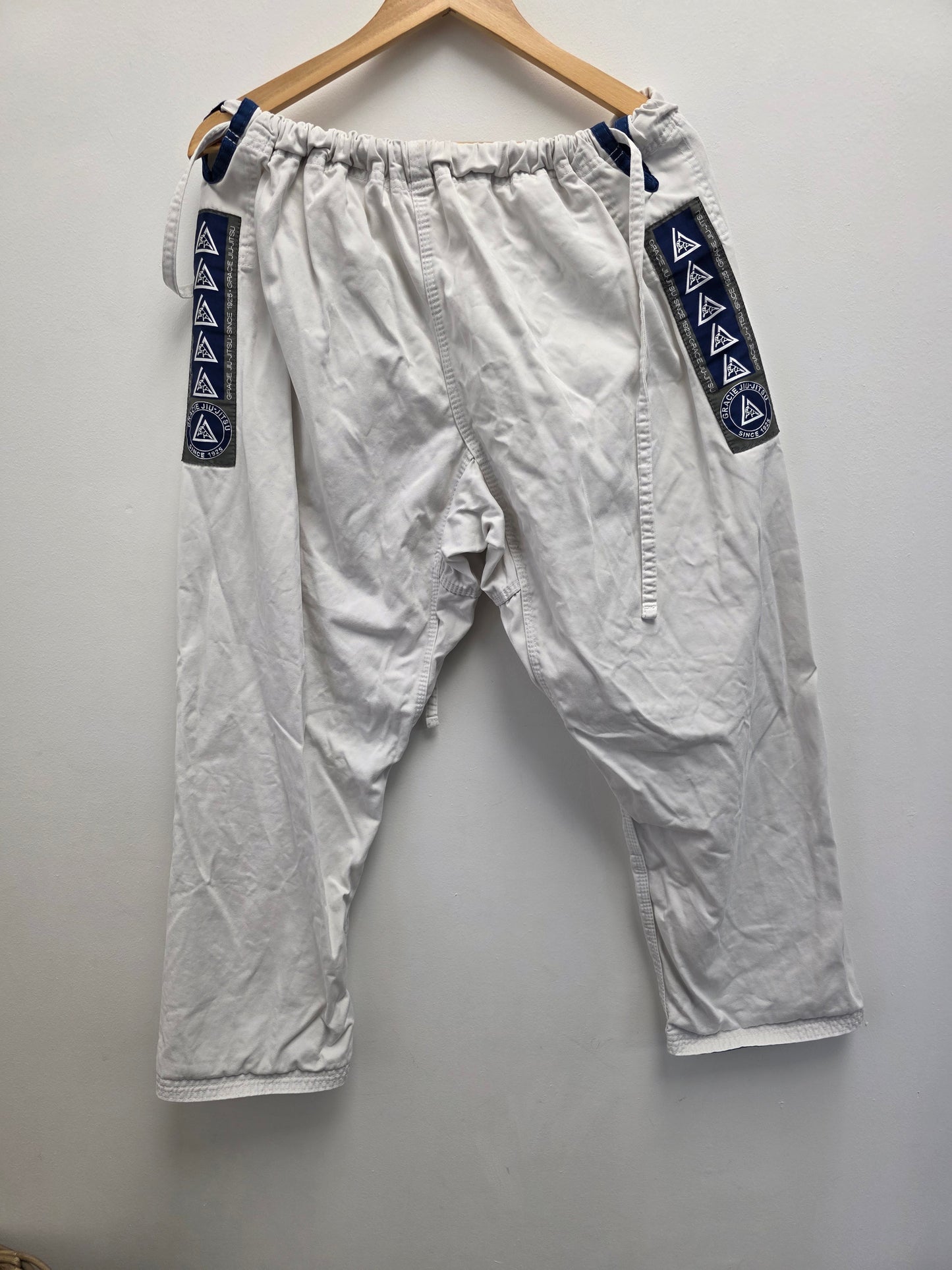Pre-loved Gracie Series 1 Gi - original RRP R2799
