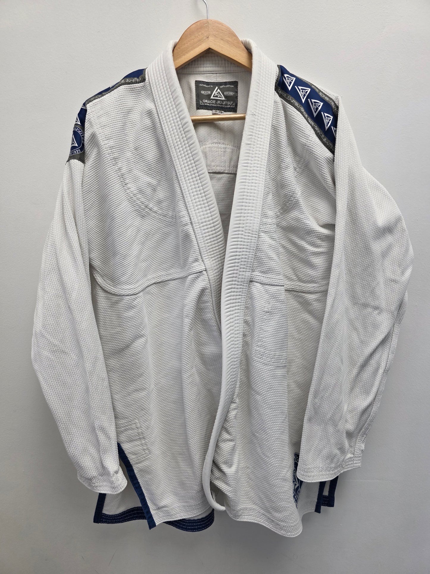 Pre-loved Gracie Series 1 Gi - original RRP R2799