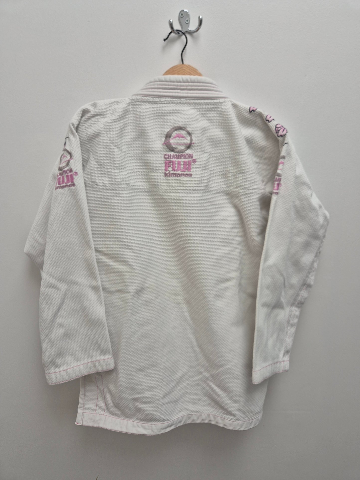 Pre-loved Fuji Bossom Ladies Gi - original RRP R1899